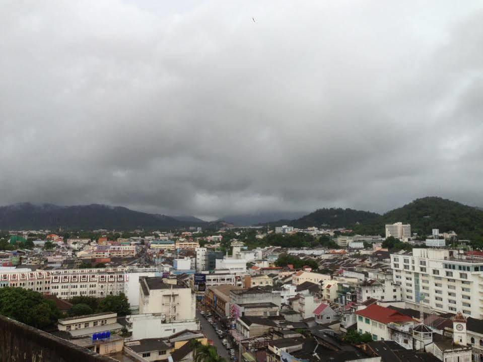 Daeng Plaza Hotel Phuket Екстериор снимка
